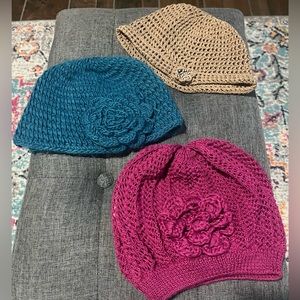 3 Crochet 🧶 Beanies with Flowers 🌺 Pink/Tan/Blue